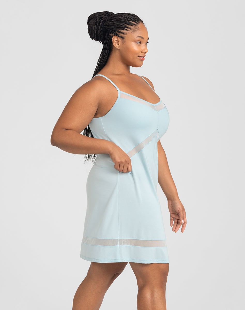 BlissWearChemise-Model-Glacier-1X-Anita-Side.jpg