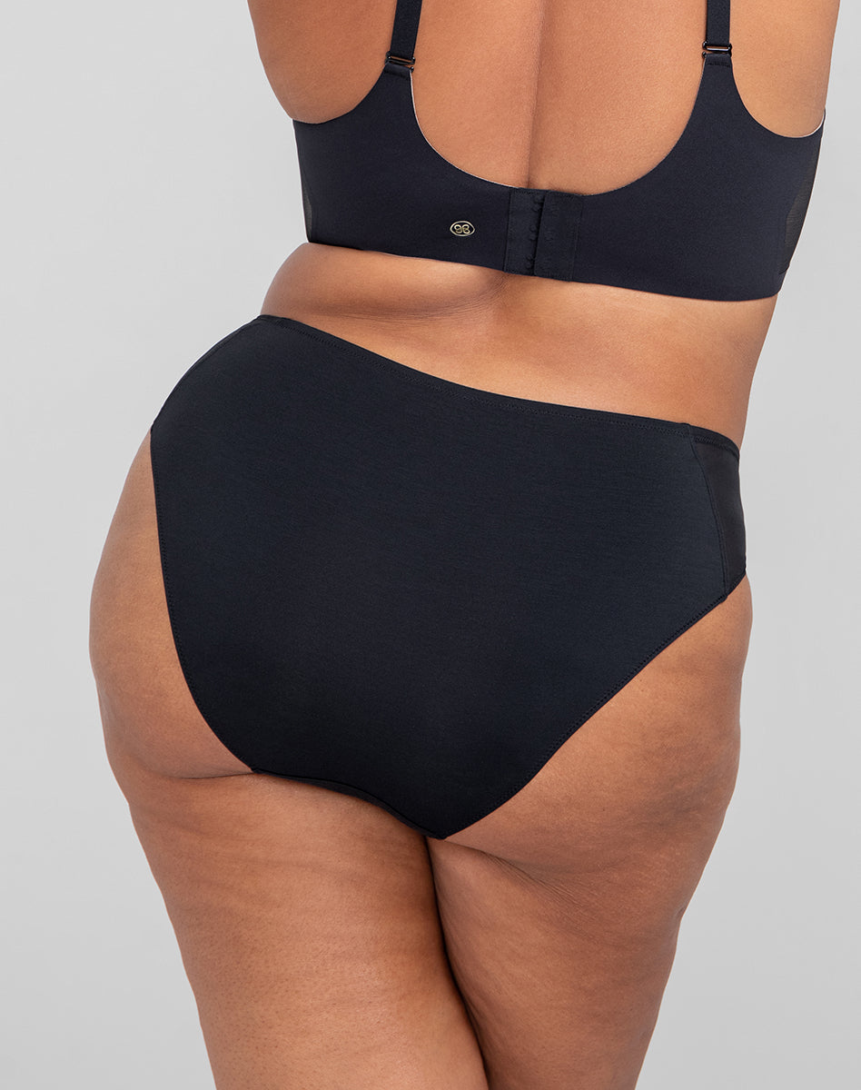 BlissWearMeshBikini-Model-Midnight-XL-Courtney-Back.jpg