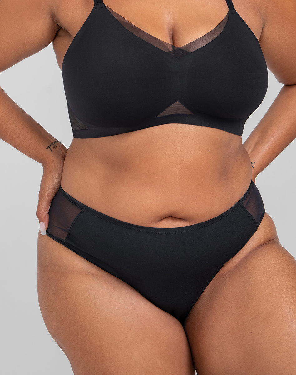 BlissWearMeshBikini-Model-Midnight-XL-Courtney-Front.jpg