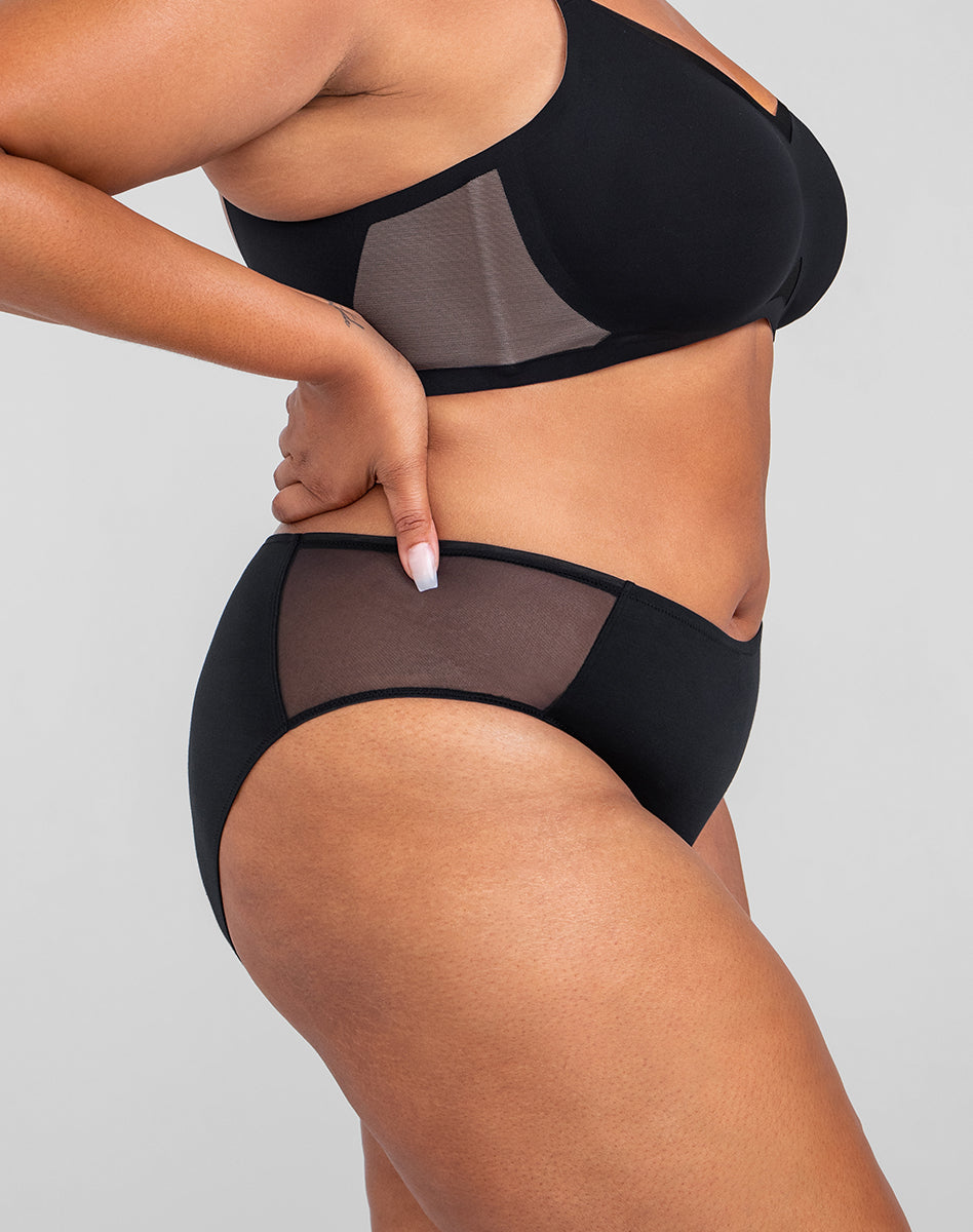 BlissWearMeshBikini-Model-Midnight-XL-Courtney-Side.jpg