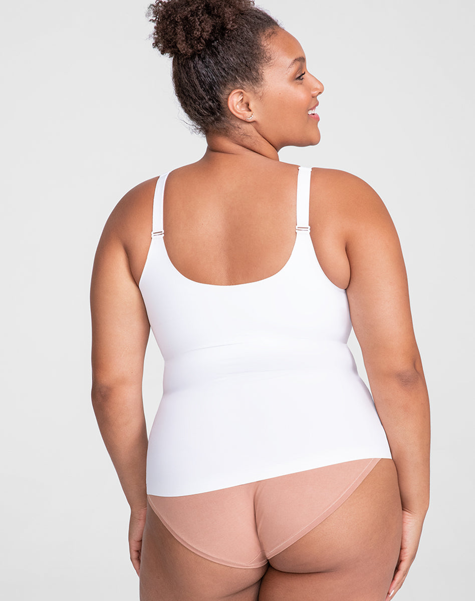 LWC-Model-Astral-XL-Larissa-Back.jpg