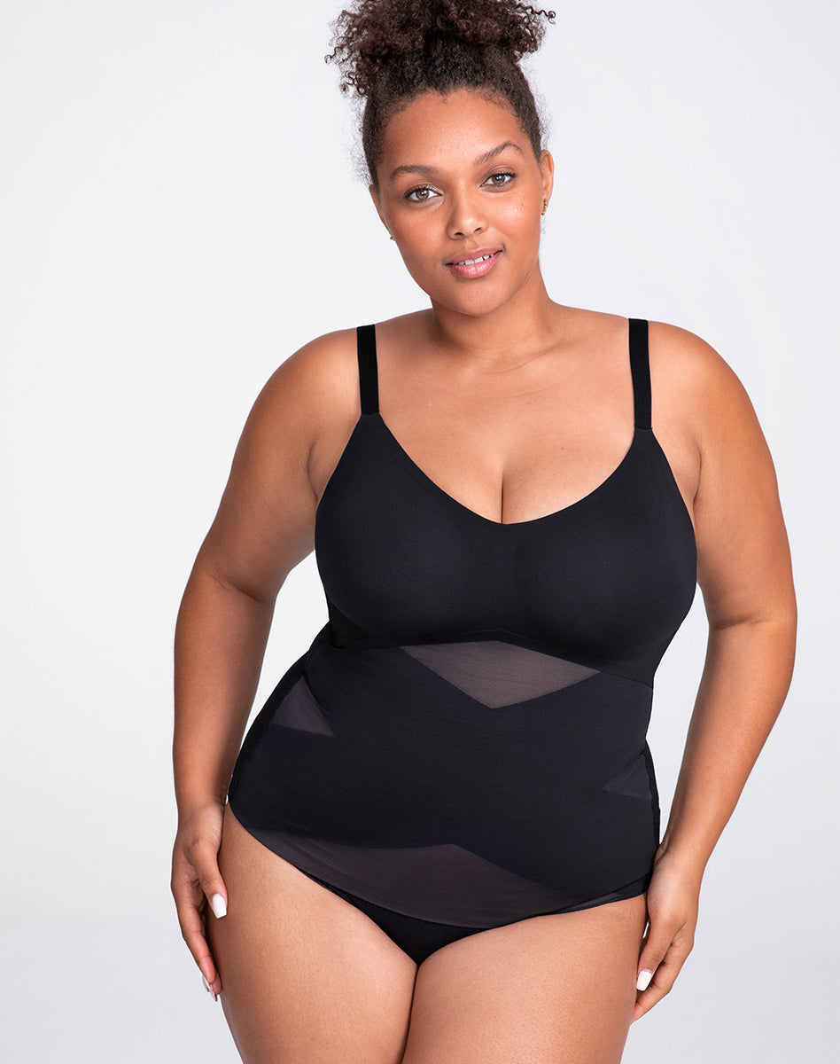 LWC-Model-Runway-XL-Larissa-Front.jpg