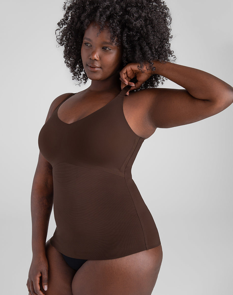 LiftWearCami-Model-Espresso-XL-Sabey-Side.jpg