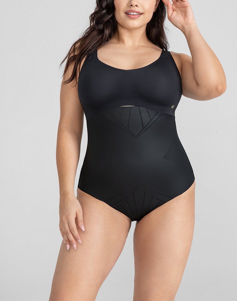 ShadowSculptHighWaistBrief-Model-Vamp-XL-Phoenix-Front.jpg