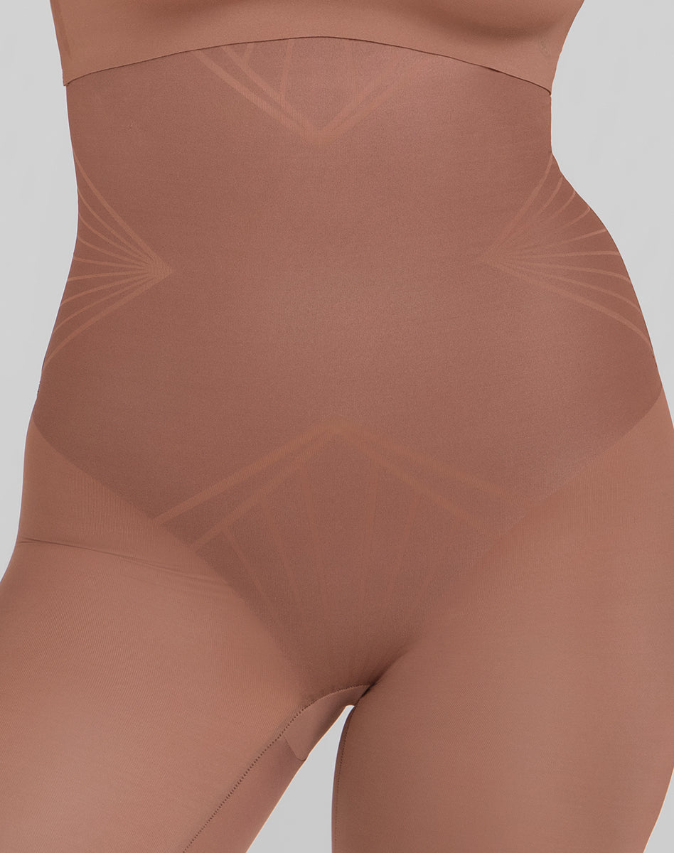 ShadowSculptHighWaistShort-ZoomIn-Toffee.jpg