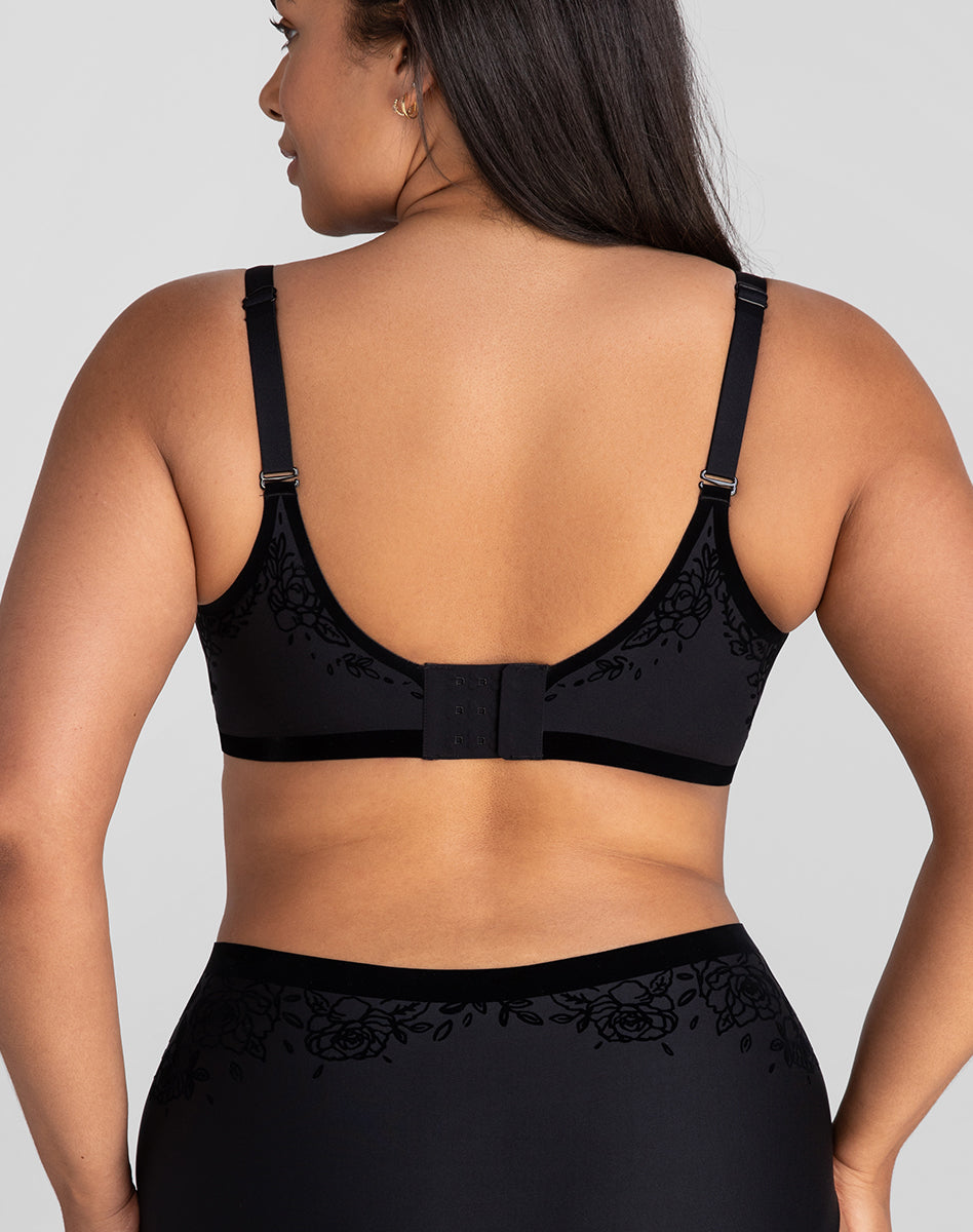 SilhouetteRosesBra-Model-Vamp-1X-Julia-Back.jpg