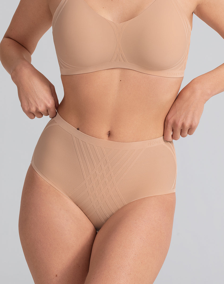 Silhouette_Brief-Model-Sand-M-Katie-Front.jpg